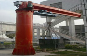 Pillar jib crane