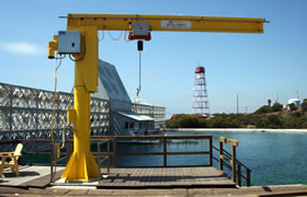 Cantilever Crane - Asian Products